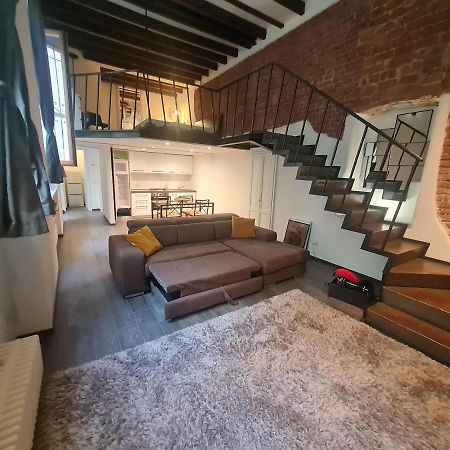 Apartament Isola - Ugo Bassi Charme Loft Mediolan Zewnętrze zdjęcie