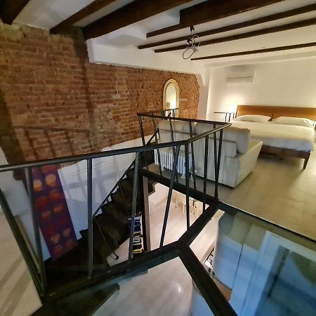 Apartament Isola - Ugo Bassi Charme Loft Mediolan Zewnętrze zdjęcie