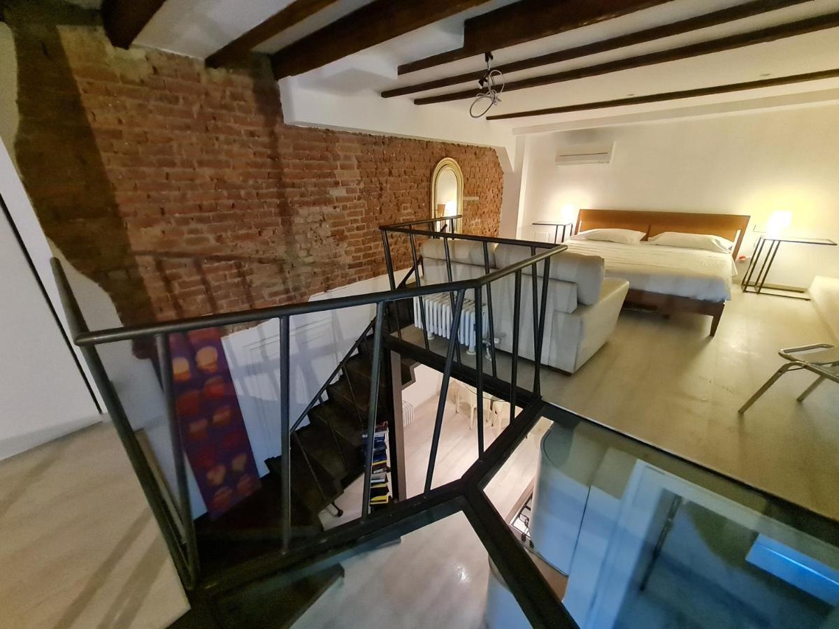 Apartament Isola - Ugo Bassi Charme Loft Mediolan Zewnętrze zdjęcie