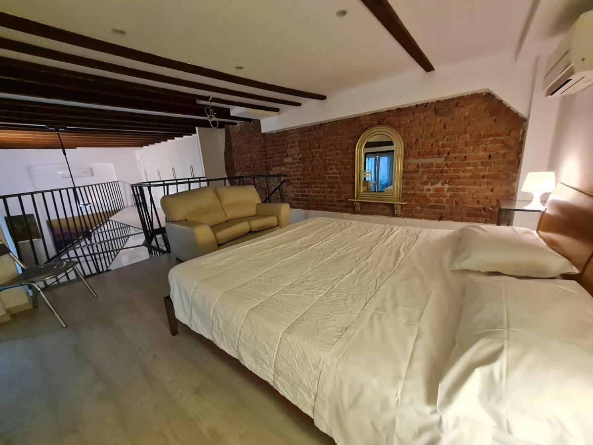 Apartament Isola - Ugo Bassi Charme Loft Mediolan Zewnętrze zdjęcie